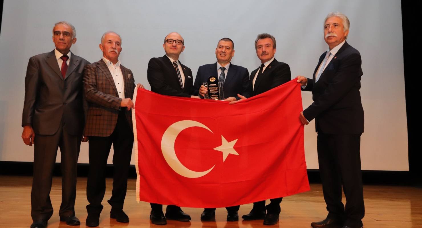Gıyasettin Bingöl’e ‘Kalite’ Ödülü