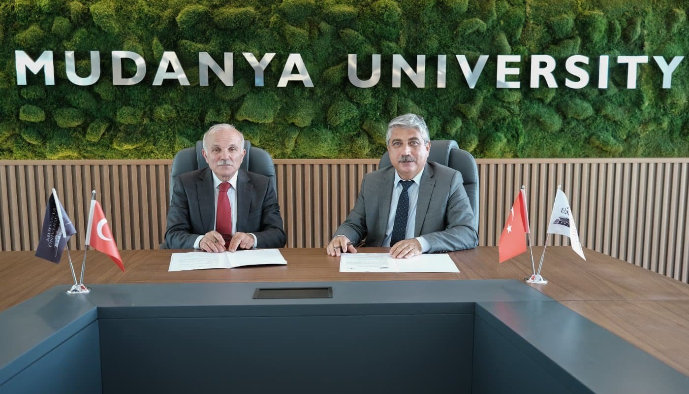 Mudanya Üniversitesi ile Has Tavuk Arasında İş Birliği Protokolü İmzalandı