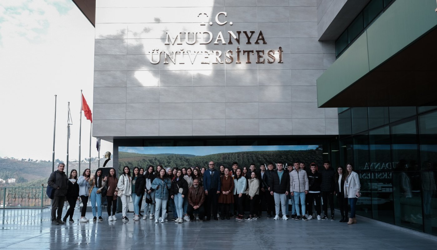 Yenişehir Sağlık Meslek Lisesi Öğrencileri Mudanya Üniversitesinde