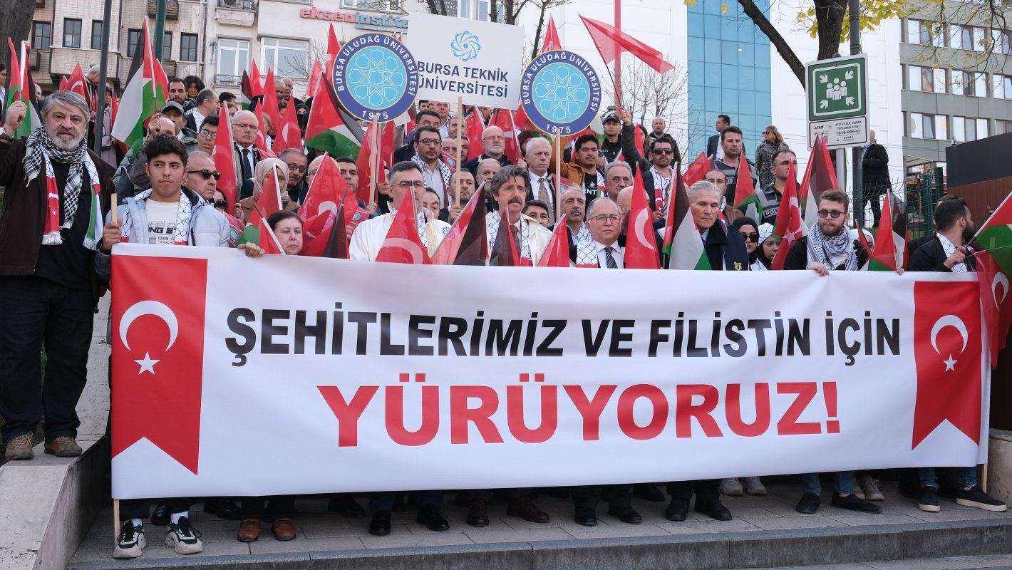 Terörü Lanetledik