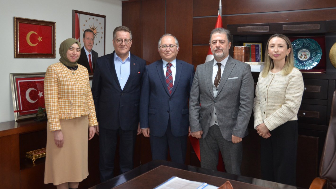 Bursa İl Sağlık Müdürlüğü ile Uygulamalı Dersler Uygulama Protokolü İmzalandı