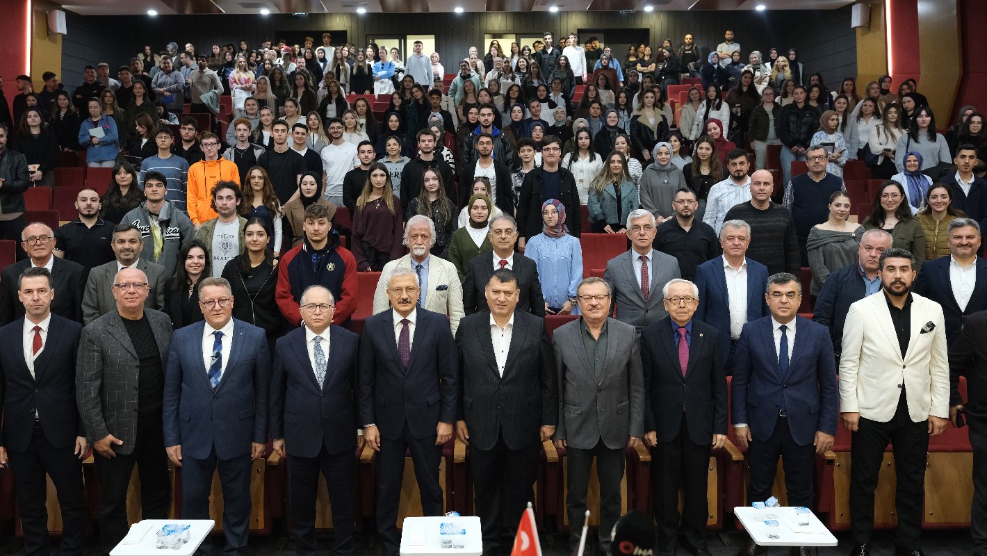Cumhuriyet Başsavcısı Ramazan Solmaz Mudanya Üniversitesi’nde Gençlerle Buluştu