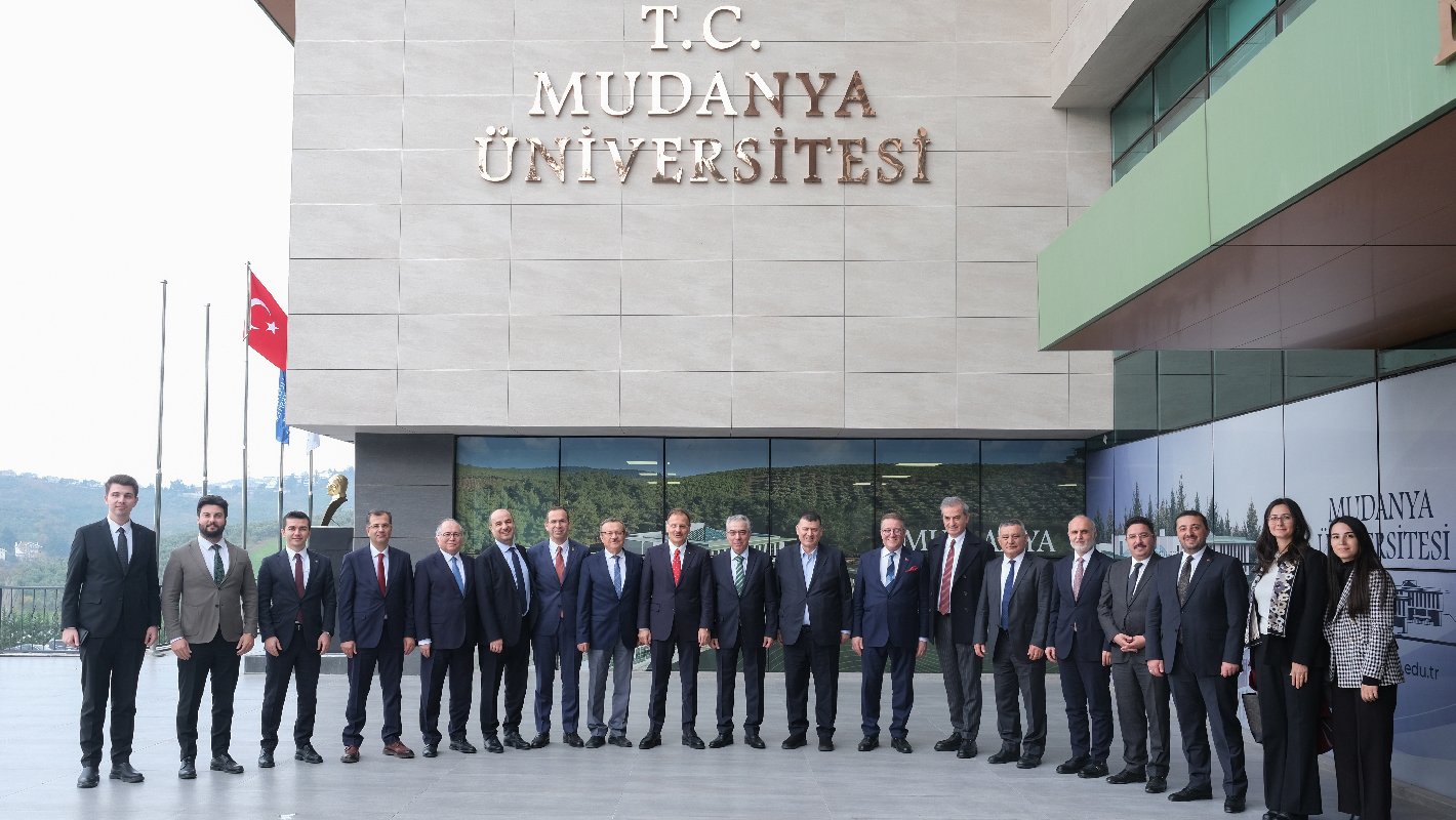 Cumhurbaşkanı Başdanışmanı Uçum Terörsüz Türkiye Süreci’ni Mudanya Üniversitesi’nde Anlattı