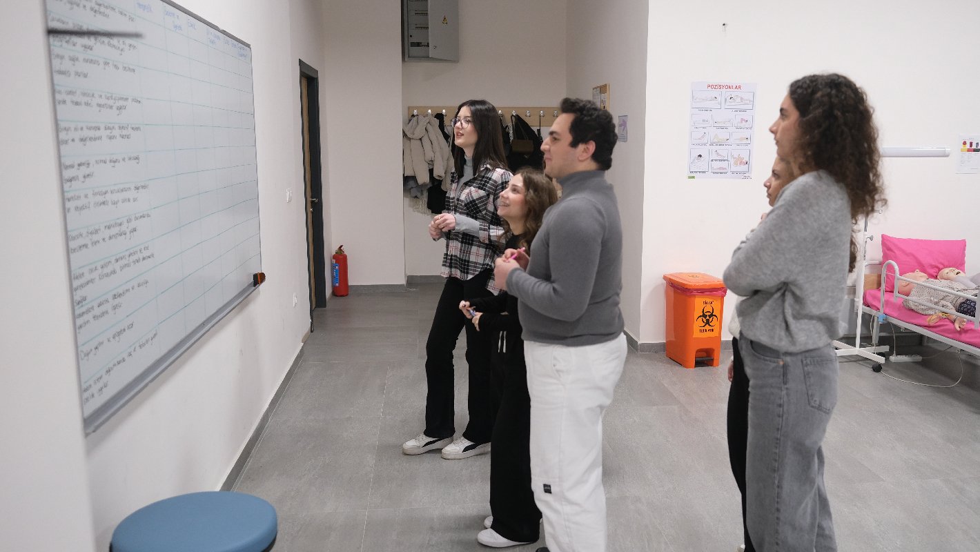 Sağlıkta Gelecek İçin Birlikte Öğreniyoruz
