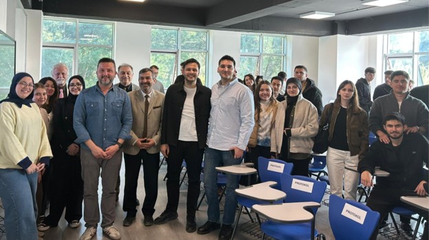 "Tedarik Zincirinin Kalbi: AK Pres Örneğinde Üretim ve Lojistik Yönetimi" Semineri